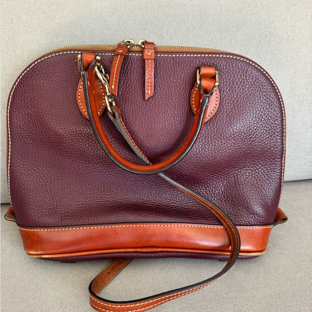 All information on the card, doone and bourke crossbody.Perfect size.